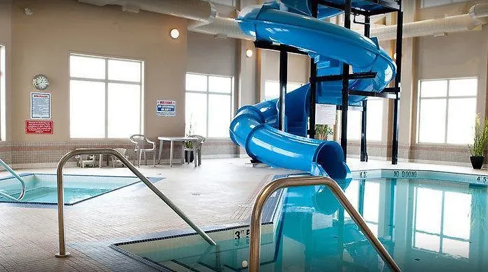 Paradise Inn And Suites
