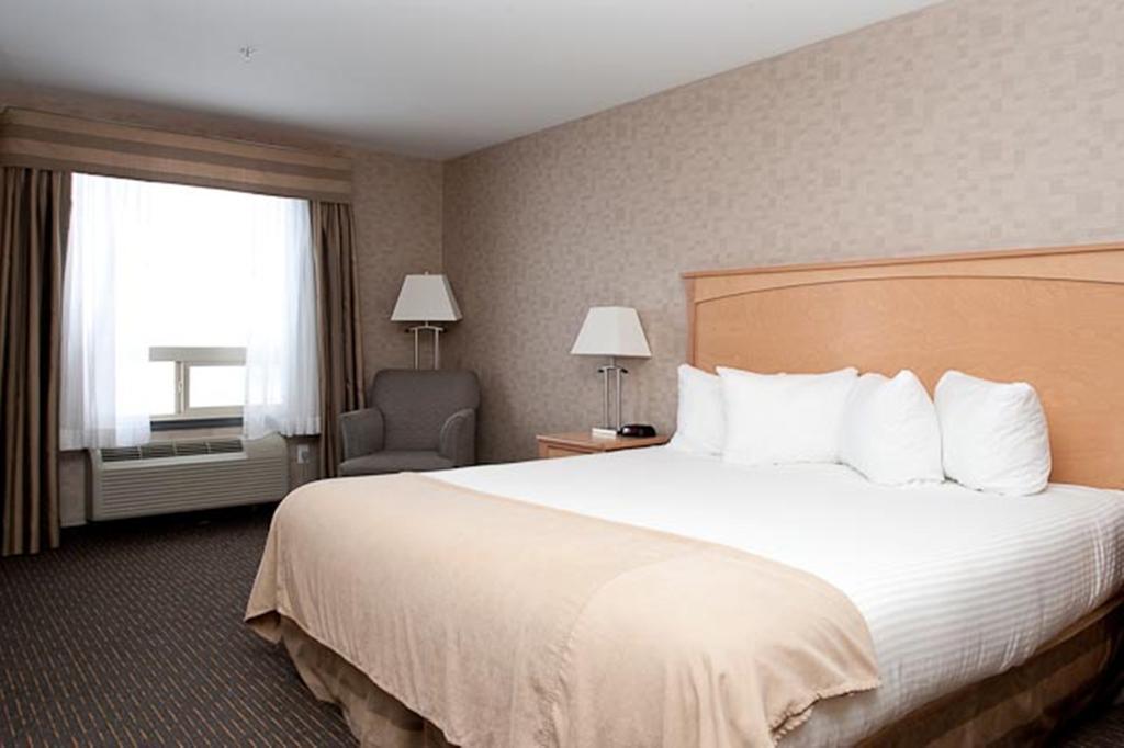 Paradise And Hotel Valleyview